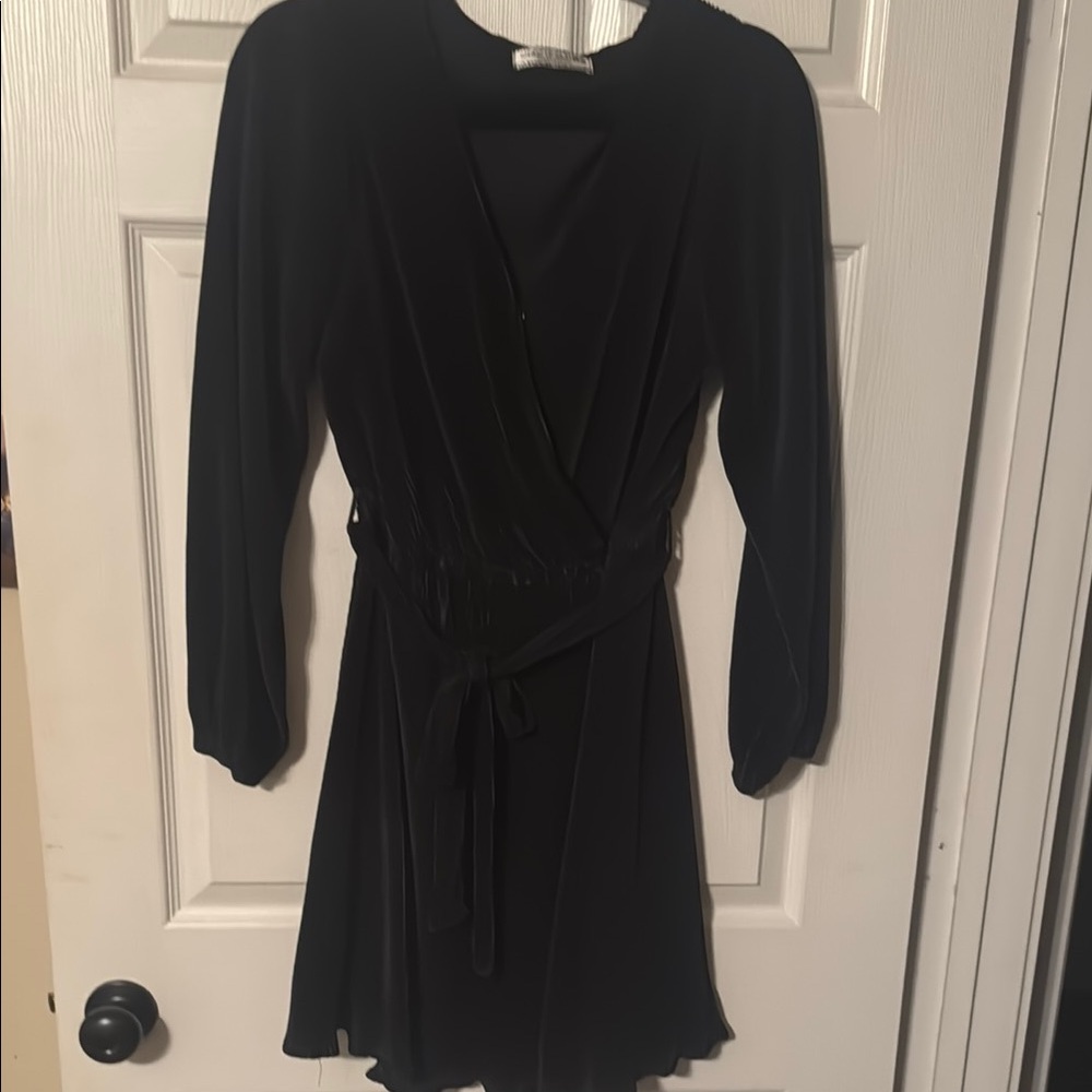 Elegant Black Dress